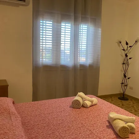 شقة House Of Lady كاريني